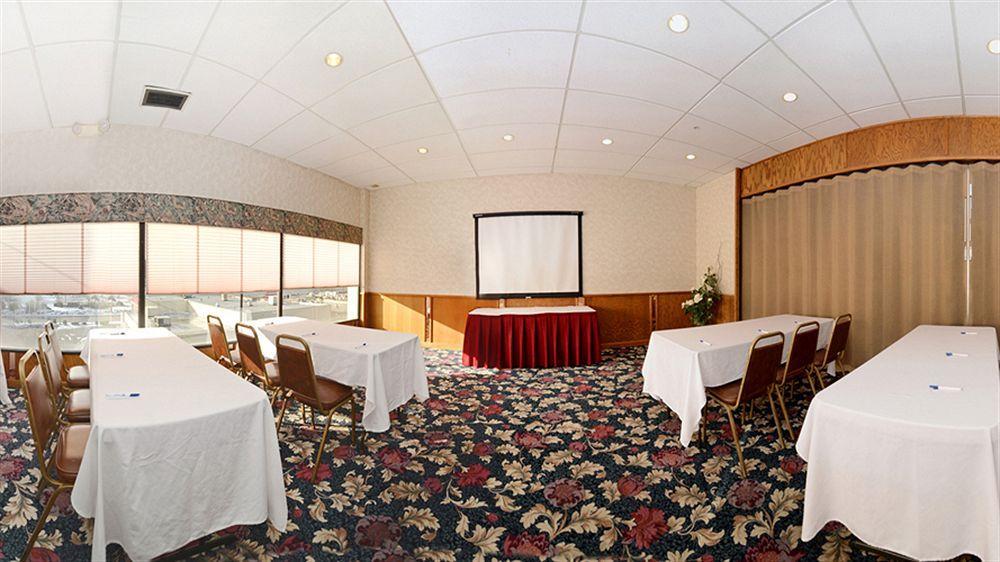 Ramada By Wyndham Downtown Hotel Spokane