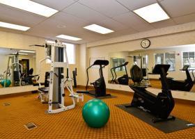 Ramada By Wyndham Downtown Hotel 3*