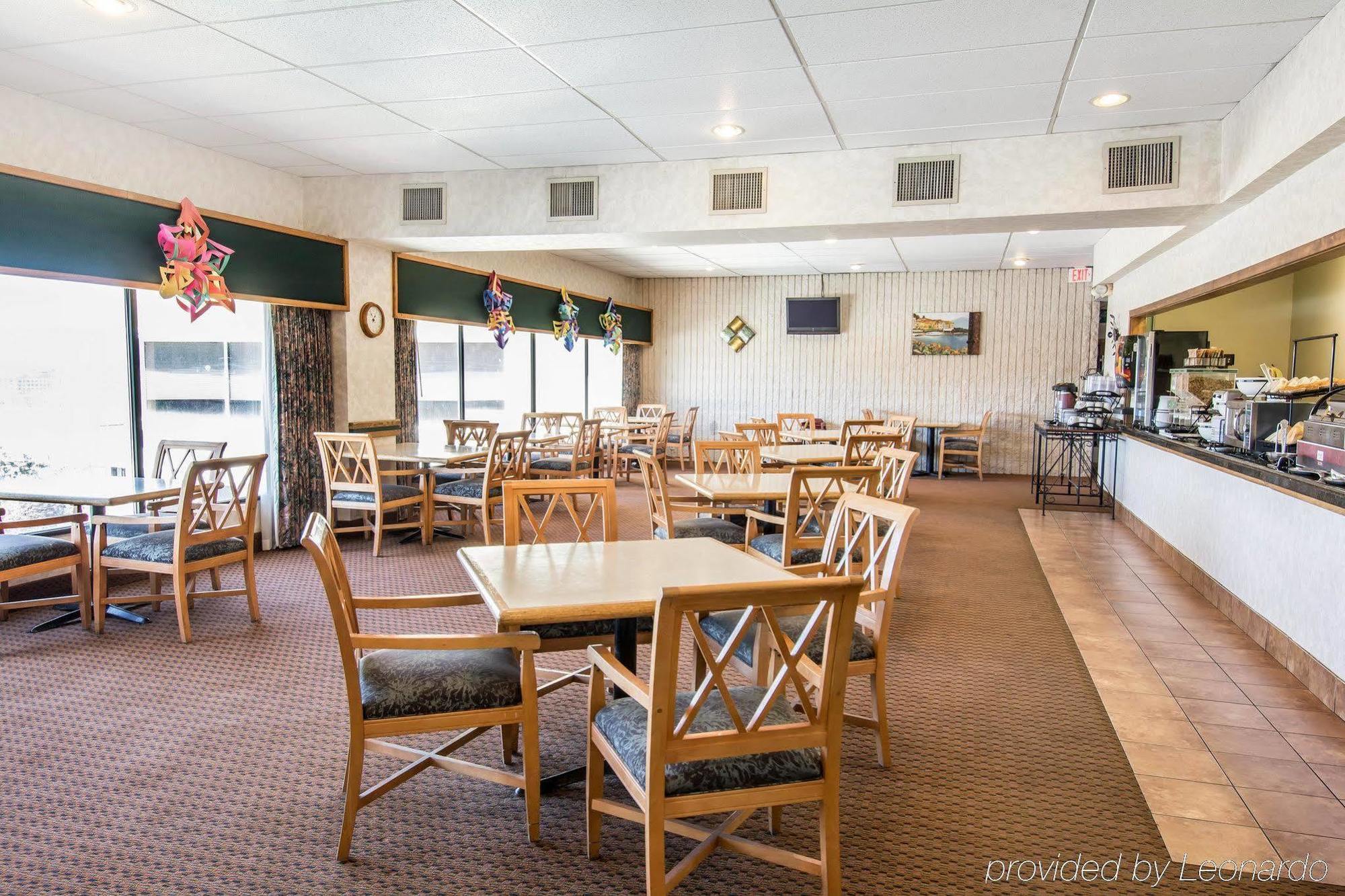 Ramada By Wyndham Downtown Hotel