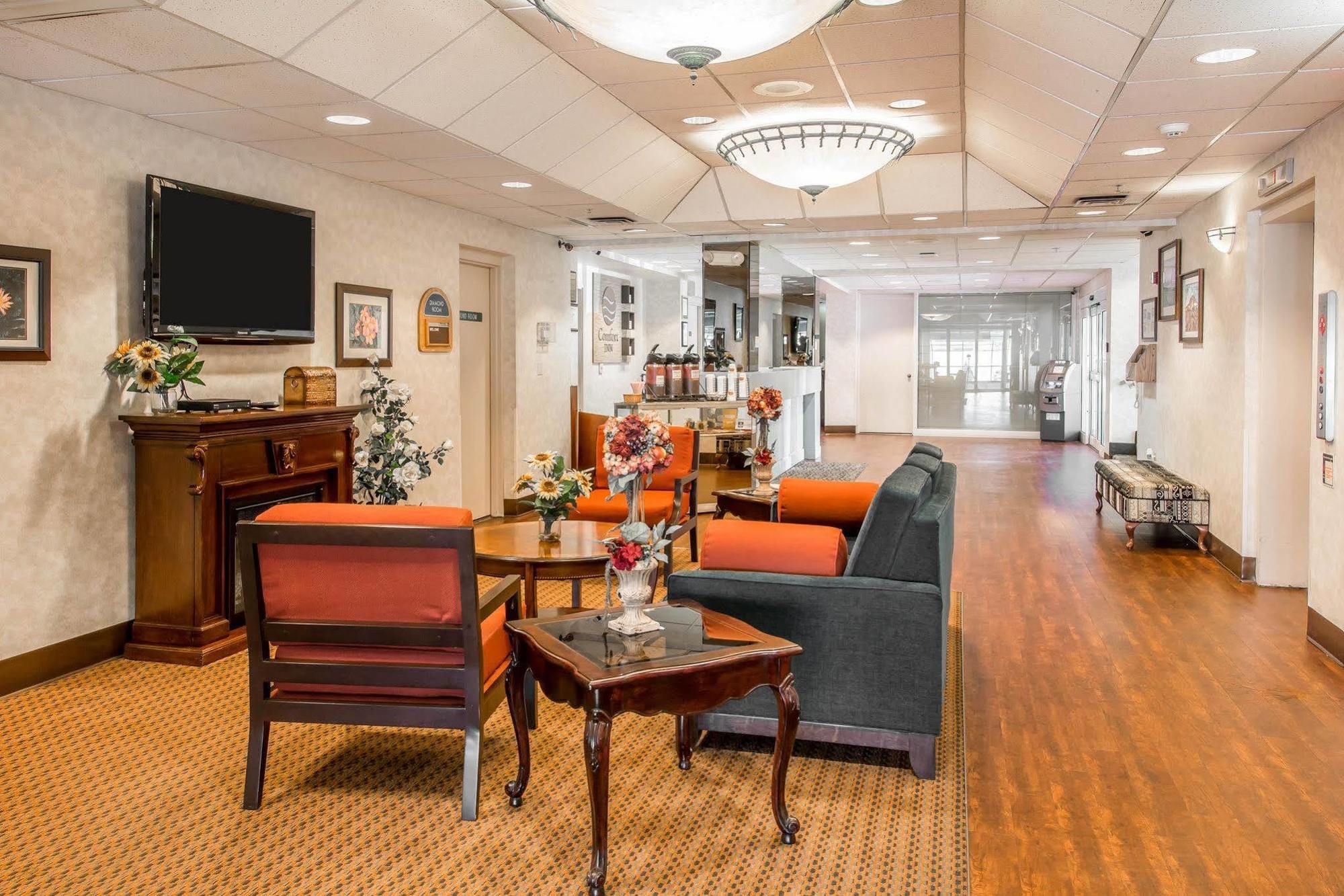 Ramada By Wyndham Downtown Hotel Spokane