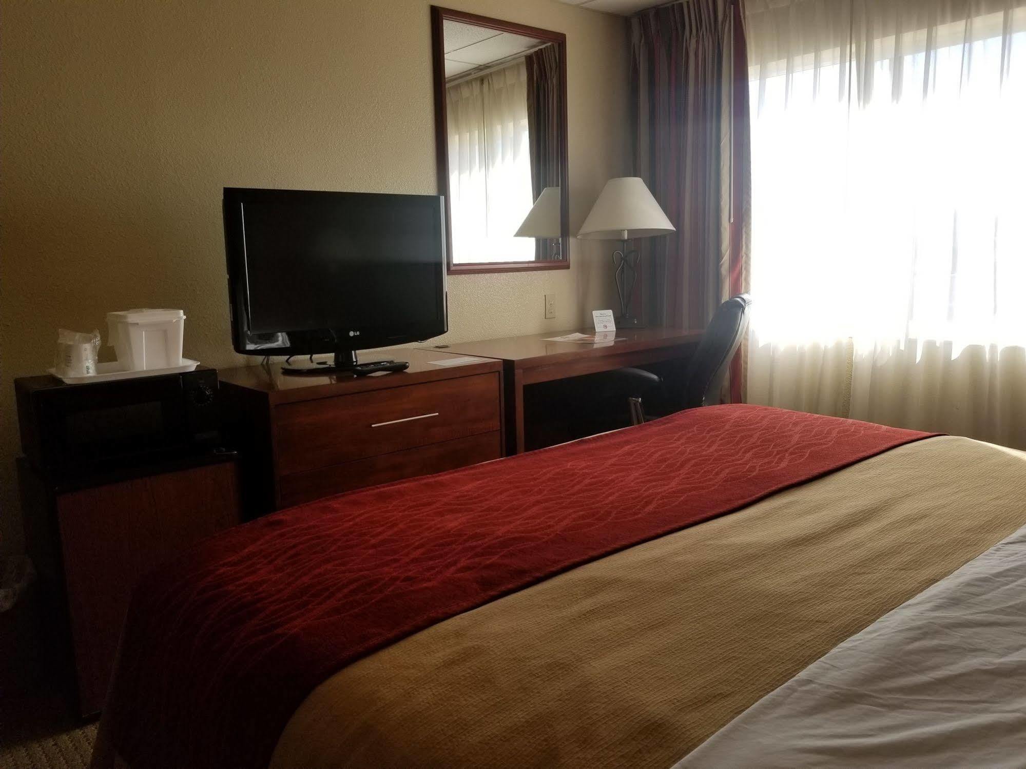Ramada By Wyndham Downtown Spokane