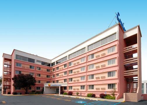 Ramada By Wyndham Downtown Spokane